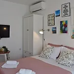 Lina Vrankovic Appartement *