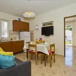 Appartement Lina Vrankovic *