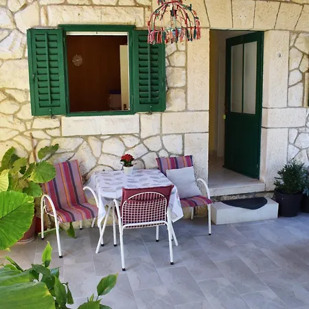 Appartement Lina Vrankovic *